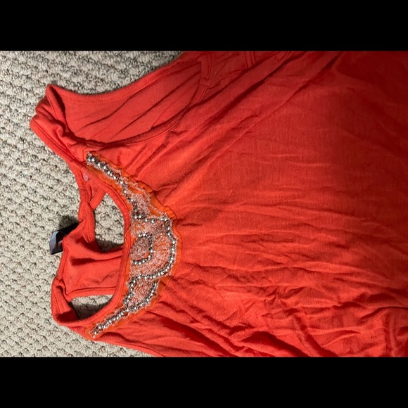 Tank shirt bundle - Picture 3 of 5